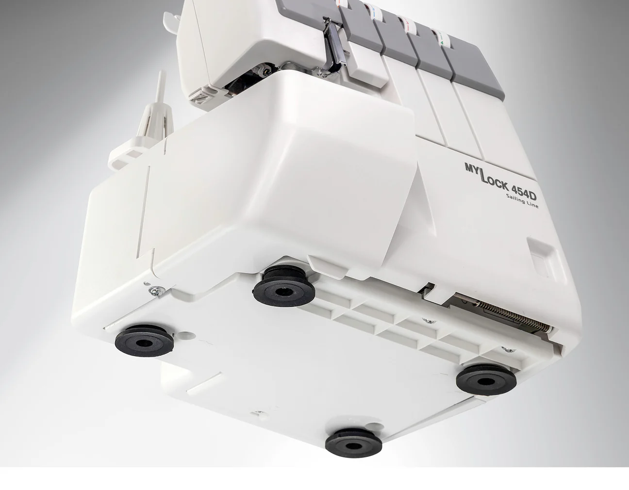 Máquina Overlock 454D 10 Máquina Overlock 454D